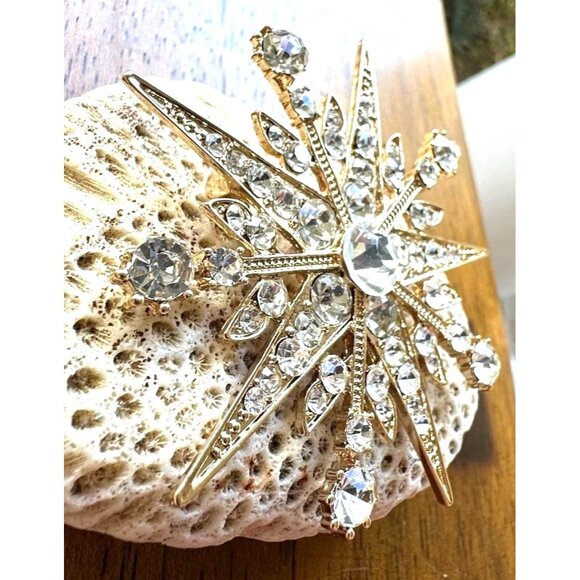 Starburst Brooch Pin Rhinestones New Celestial Jewelry Beach Ocean Chris… - Picture 3 of 12